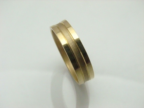 Sabgold: ZDP 212